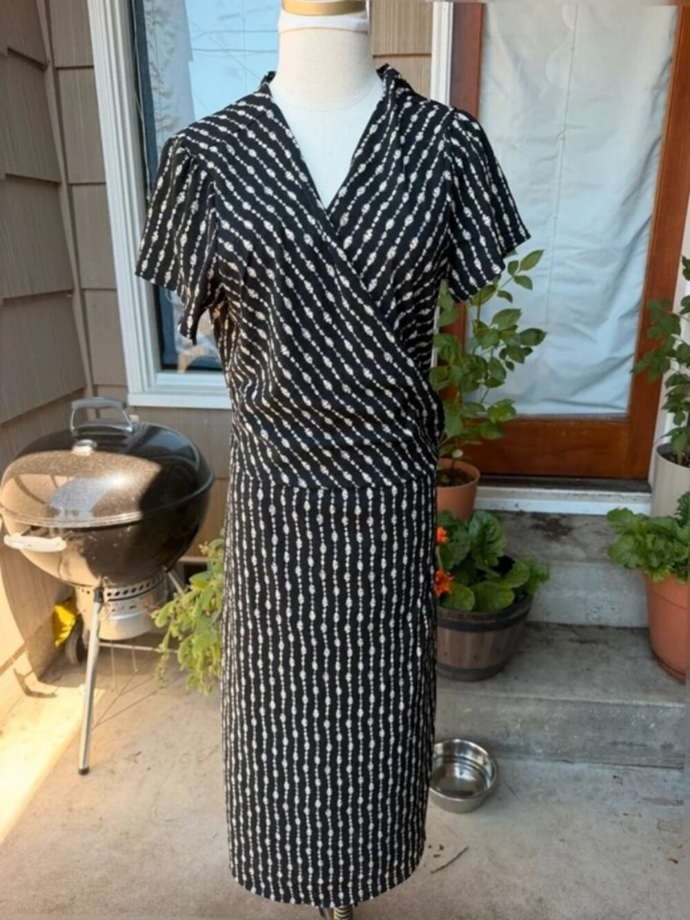 geometric wrap midi dress 1x black white plus short sleeve alfani workwear caree